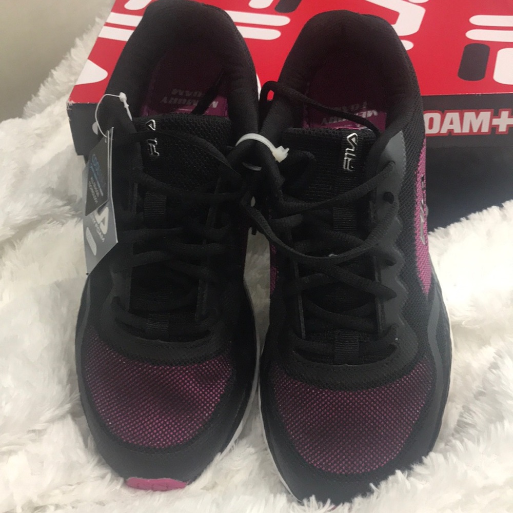 New FILA Cool Memory Foam Women Sneaker 10